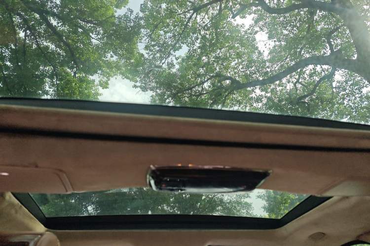 Used Jaguar XJ 2012 XJL 3.0 Flagship Business Edition Headliner