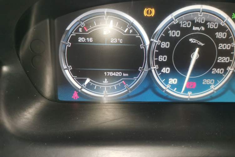 Used Jaguar XJ 2012 XJL 3.0 Panoramic Business Edition Odometer Close Up