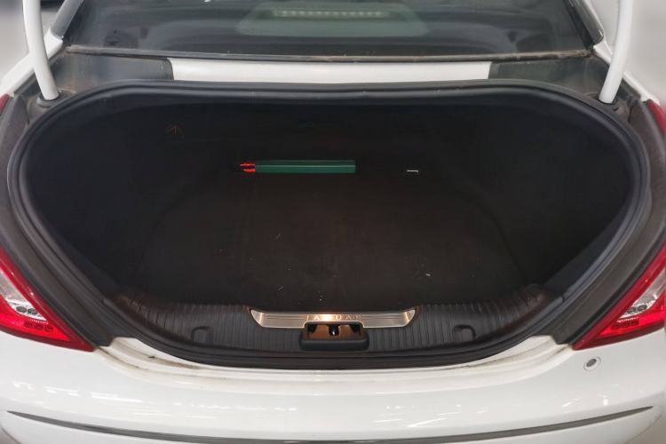 Used Jaguar XJ 2012 XJL 3.0 Panoramic Business Edition Trunk