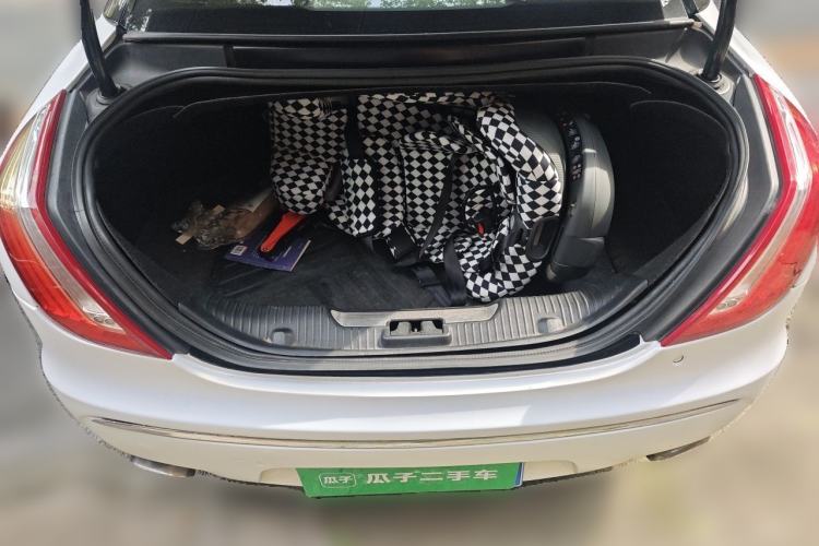 Used Jaguar XJ 2012 XJL 3.0 Flagship Business Edition Trunk