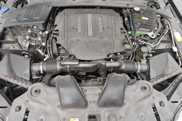 Used Jaguar XJ 2013 XJL 3.0 SC Panoramic Business Edition Engine Bay