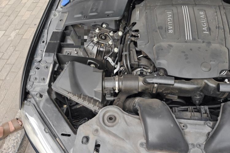 Used Jaguar XJ 2013 XJL 3.0 SC Panoramic Business Edition Engine Bay Right