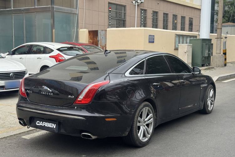 Used Jaguar XJ 2013 XJL 3.0 SC Cambridge Limited Edition Exterior 6