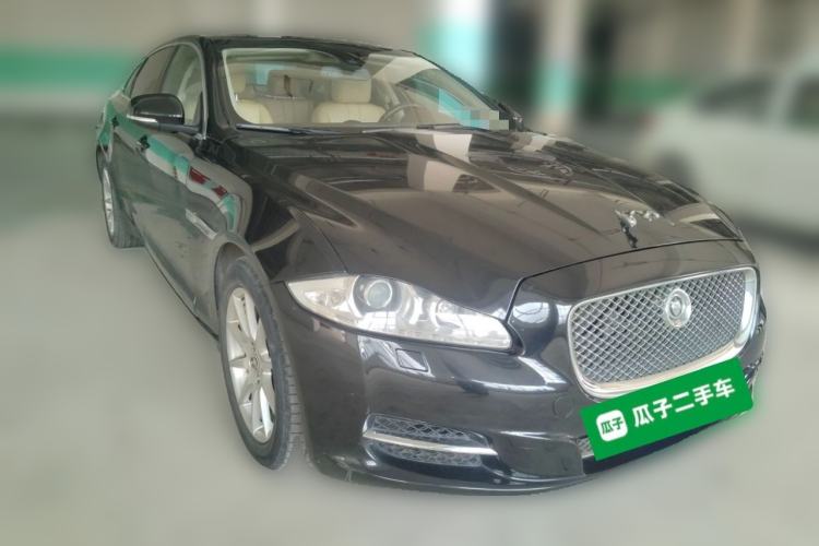 Used Jaguar XJ 2013 XJL 2.0T Elegance Business Edition Front Right 45 Deg