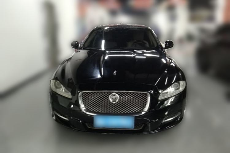 Used Jaguar XJ 2013 XJL 3.0 SC Cambridge Limited Edition Front