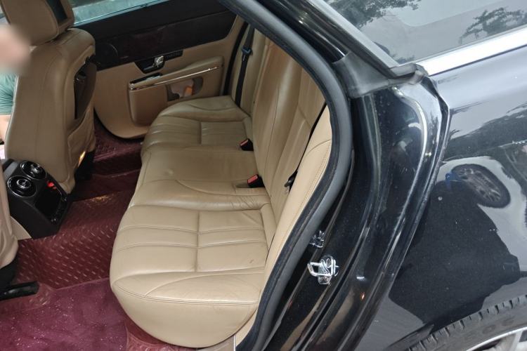 Used Jaguar XJ 2013 XJL 3.0 SC Panoramic Business Edition Left Rear Seat