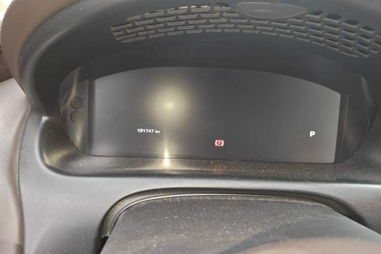 Used Jaguar XJ 2013 XJL 3.0 SC Panoramic Business Edition Odometer Close Up
