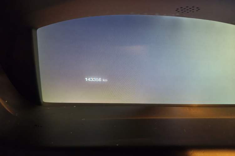 Used Jaguar XJ 2013 XJL 3.0 SC Flagship Business Edition Odometer Close Up