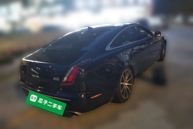Used Jaguar XJ 2013 XJL 3.0 SC Four-Wheel Drive Flagship Business Edition Rear Right 45 Deg