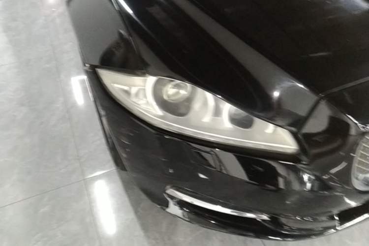 Used Jaguar XJ 2013 XJL 3.0 SC Cambridge Limited Edition Right Front Headlight