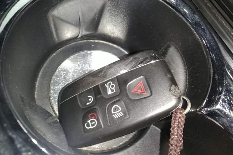 Used Jaguar XJ 2013 XJL 3.0 SC Cambridge Limited Edition Vehicle Key