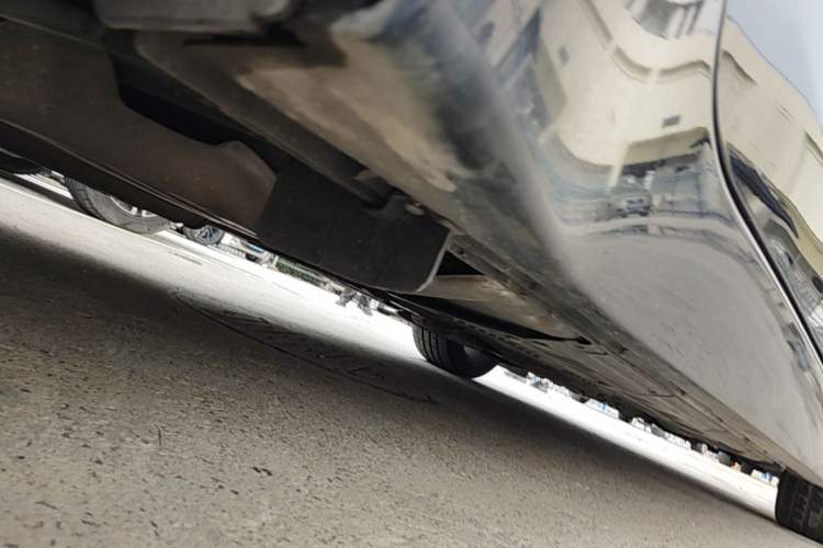 Used Jaguar XJ 2013 XJL 3.0 SC Cambridge Limited Edition Chassis Rear Right