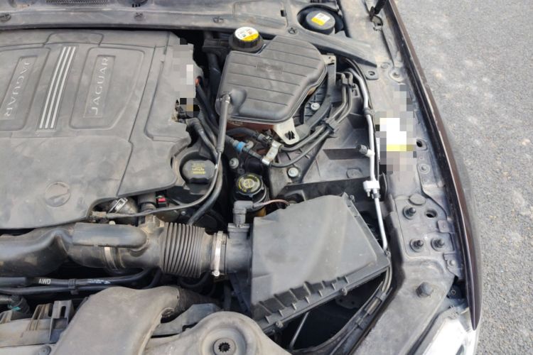 Used Jaguar XJ 2013 XJL 3.0 SC Panoramic Business Edition Engine Bay Left