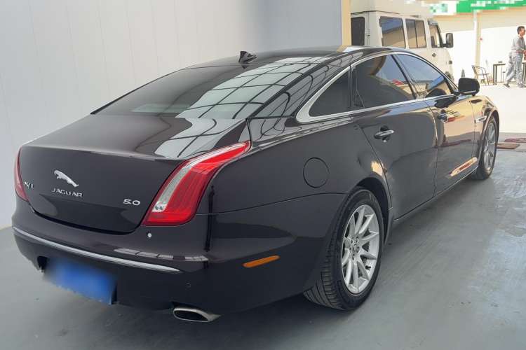 Used Jaguar XJ 2013 XJL 3.0 SC Panoramic Business Edition Exterior 3
