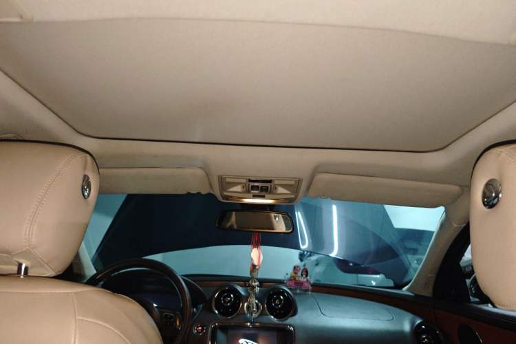 Used Jaguar XJ 2013 XJL 2.0T Elegance Business Edition Headliner