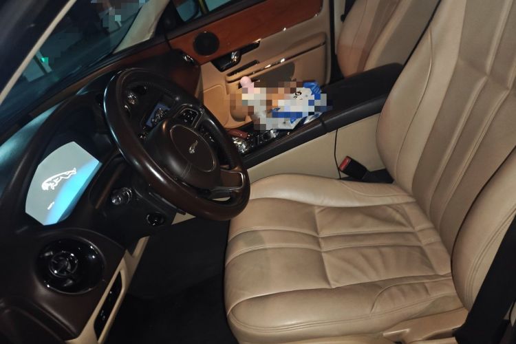 Used Jaguar XJ 2013 XJL 2.0T Elegance Business Edition Left Front Seat