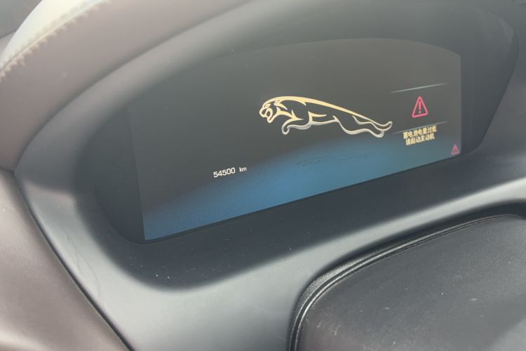 Used Jaguar XJ 2013 XJL 3.0 SC Panoramic Business Edition Odometer Close Up