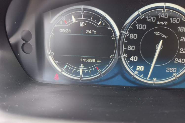 Used Jaguar XJ 2013 XJL 3.0 SC Flagship Business Edition Odometer Close Up