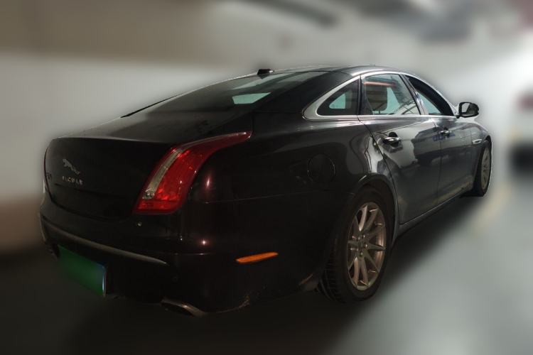 Used Jaguar XJ 2013 XJL 2.0T Elegance Business Edition Rear Right 45 Deg
