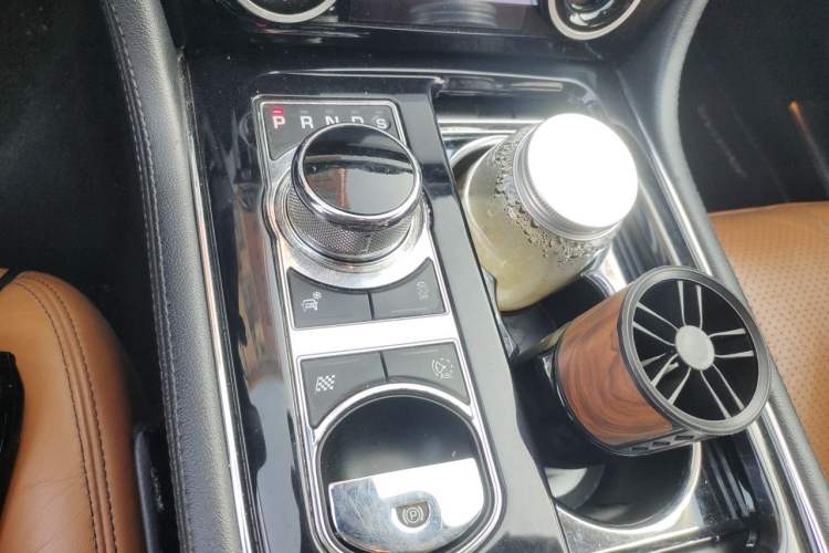 Used Jaguar XJ  Gear Lever