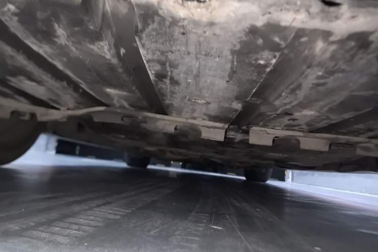 Used Jaguar XJ 2013 XJL 3.0 SC Panoramic Business Edition Chassis Front