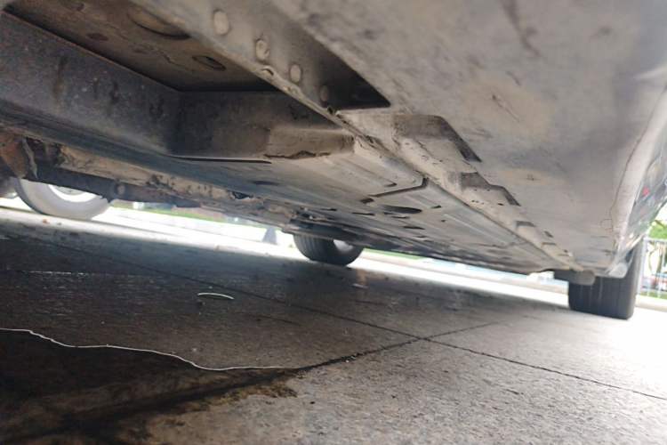 Used Jaguar XJ 2013 XJL 2.0T Elegance Business Edition Chassis Front Left