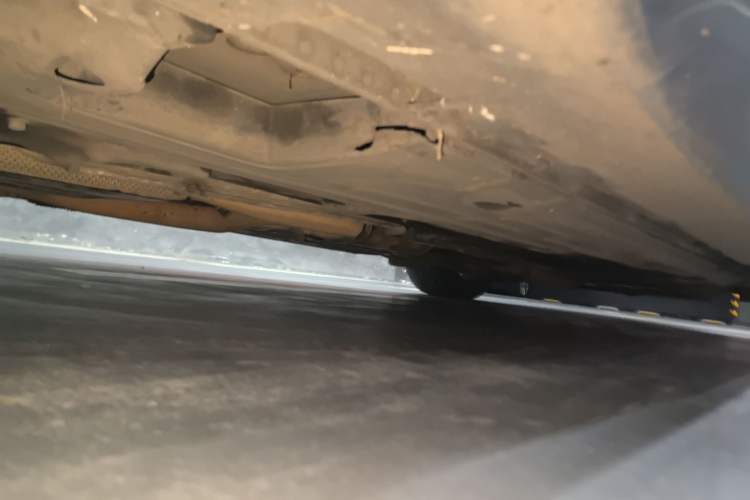 Used Jaguar XJ 2013 XJL 3.0 SC Panoramic Business Edition Chassis Front Left