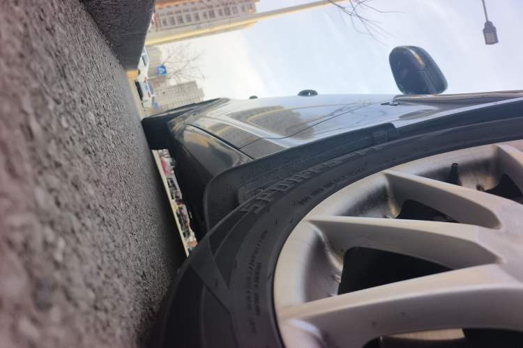 Used Jaguar XJ 2013 XJL 3.0 SC Panoramic Business Edition Chassis Front Right