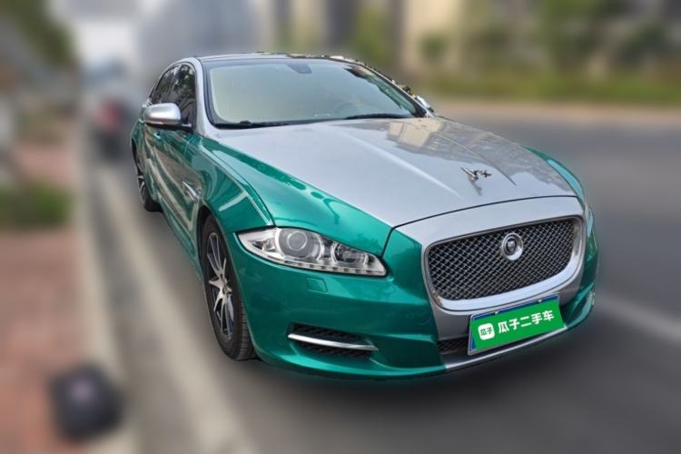 Used Jaguar XJ 2013 XJL 2.0T Elegance Business Edition Front Right 45 Deg