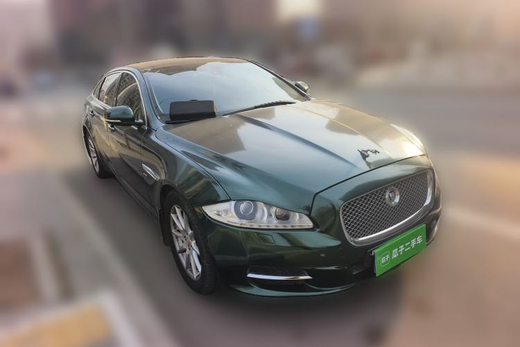 Used Jaguar XJ 2013 XJL 3.0 SC Panoramic Business Edition Front Right 45 Deg