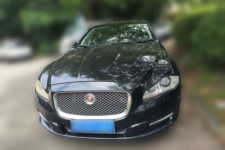 Used Jaguar XJ 2013 XJL 2.0T Elegance Business Edition Front