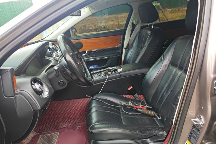 Used Jaguar XJ 2013 XJL 2.0T Elegance Business Edition Left Front Seat