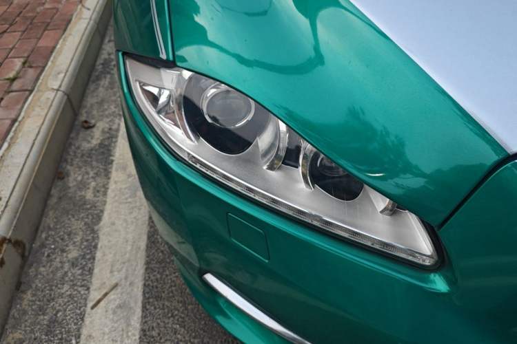 Used Jaguar XJ 2013 XJL 2.0T Elegance Business Edition Right Front Headlight