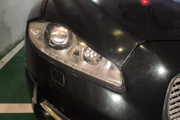 Used Jaguar XJ 2013 XJL 3.0 SC Flagship Business Edition Right Front Headlight