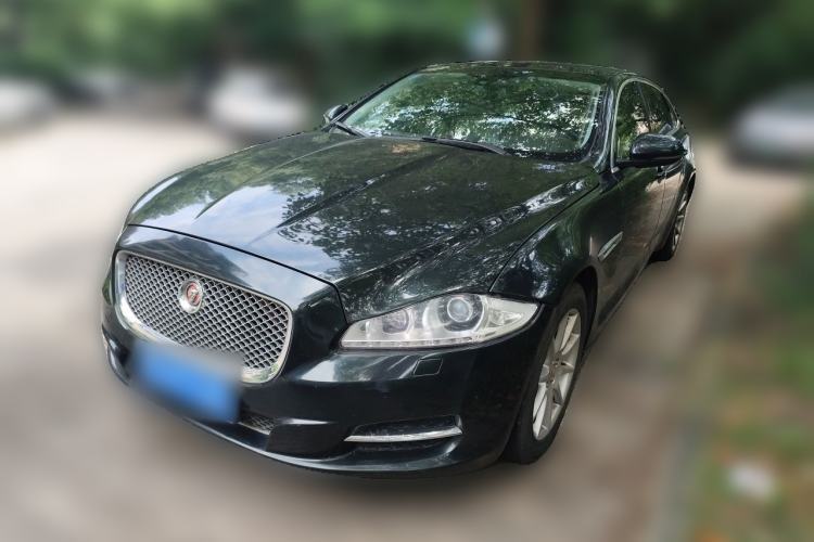 Used Jaguar XJ 2013 XJL 2.0T Elegance Business Edition Guazi used car, China used car export, Used car for sale, Used cars, Cheapest cars for sale