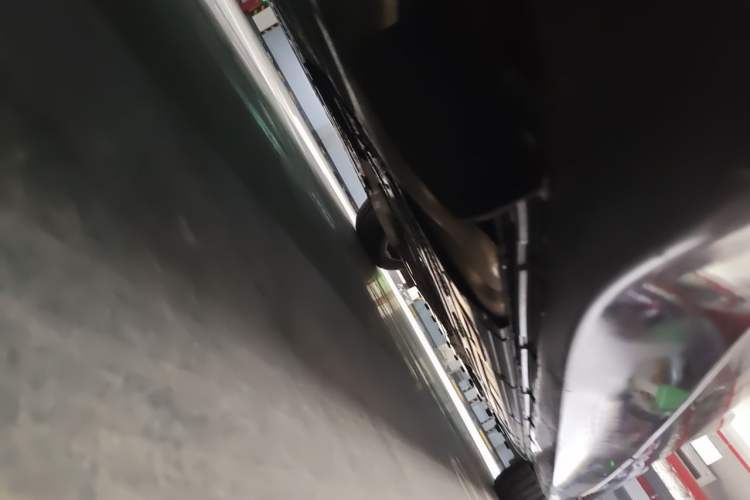 Used Jaguar XJ 2013 XJL 2.0T Elegance Business Edition Chassis Rear Right