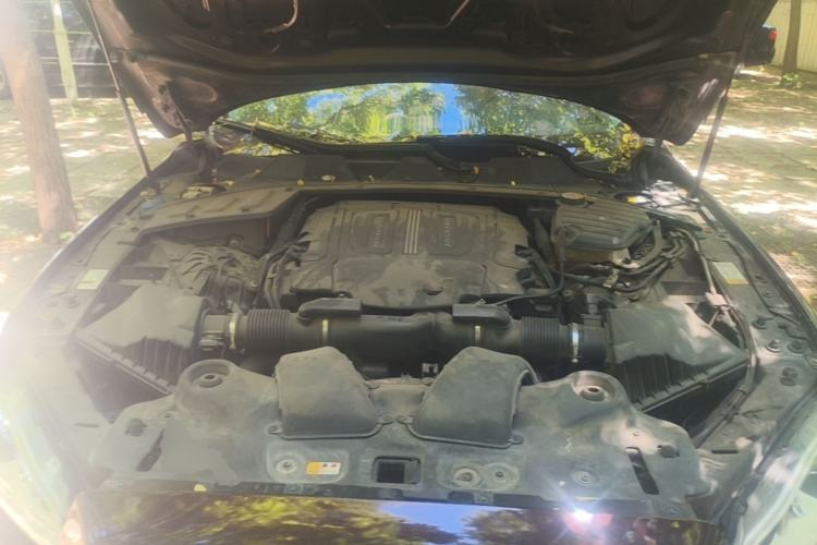 Used Jaguar XJ 2013 XJL 3.0 SC Panoramic Business Edition Engine Bay