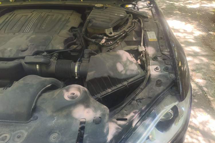 Used Jaguar XJ 2013 XJL 3.0 SC Panoramic Business Edition Engine Bay Left