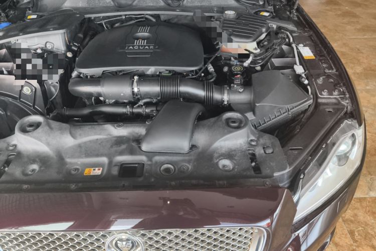 Used Jaguar XJ 2013 XJL 2.0T Elegance Business Edition Engine Bay Left