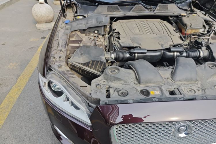 Used Jaguar XJ 2013 XJL 3.0 SC Panoramic Business Edition Engine Bay Right
