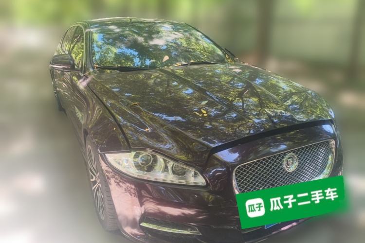 Used Jaguar XJ 2013 XJL 3.0 SC Panoramic Business Edition Front Right 45 Deg
