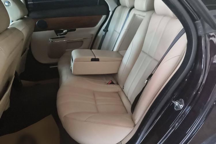 Used Jaguar XJ 2013 XJL 2.0T Elegance Business Edition Left Rear Seat