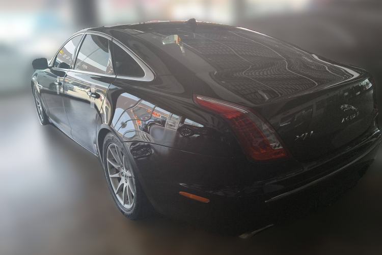 Used Jaguar XJ 2013 XJL 2.0T Elegance Business Edition Rear Left 45 Deg