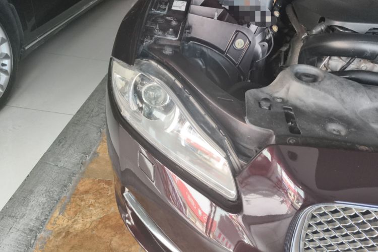 Used Jaguar XJ 2013 XJL 2.0T Elegance Business Edition Right Front Headlight