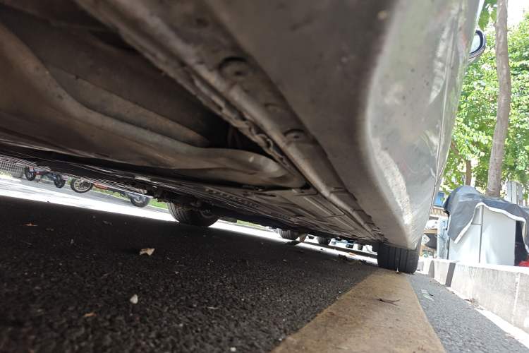 Used Jaguar XJ 2013 XJL 3.0 SC Panoramic Business Edition Chassis Rear Right