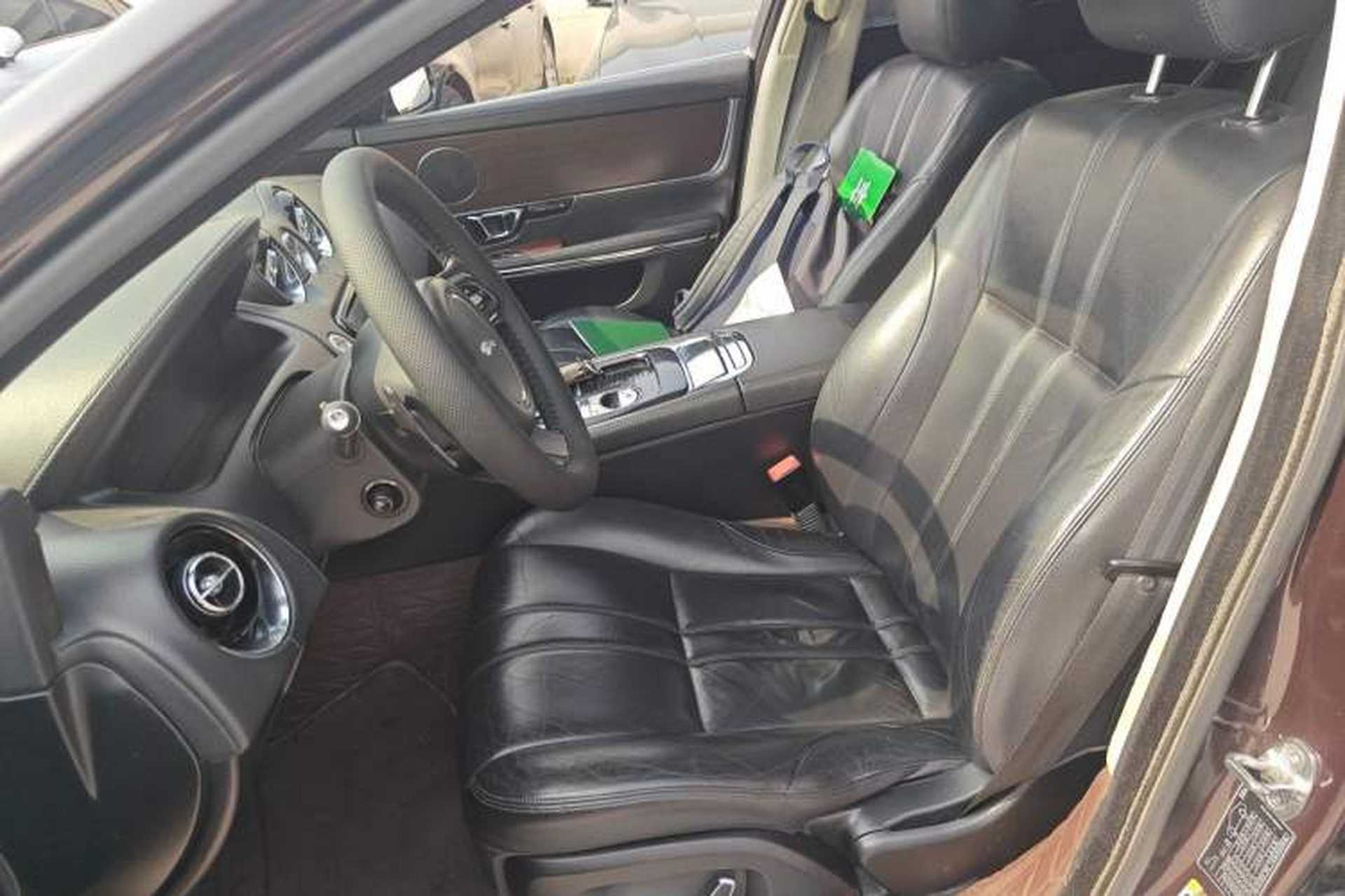 Used Jaguar XJ 2013 XJL 2.0T Elegance Business Edition Left Front Seat