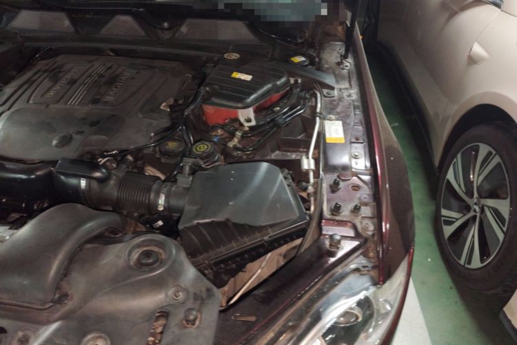 Used Jaguar XJ 2013 XJL 3.0 SC Panoramic Business Edition Engine Bay Left