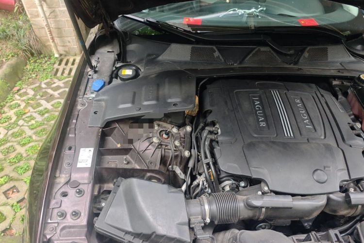 Used Jaguar XJ 2013 XJL 3.0 SC Panoramic Business Edition Engine Bay Right