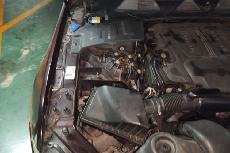 Used Jaguar XJ 2013 XJL 3.0 SC Panoramic Business Edition Engine Bay Right