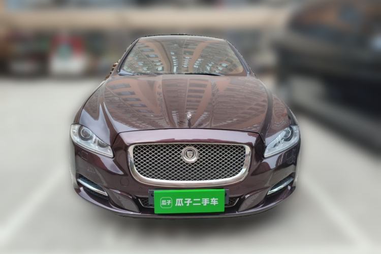 Used Jaguar XJ 2013 XJL 2.0T Panoramic Business Edition Front